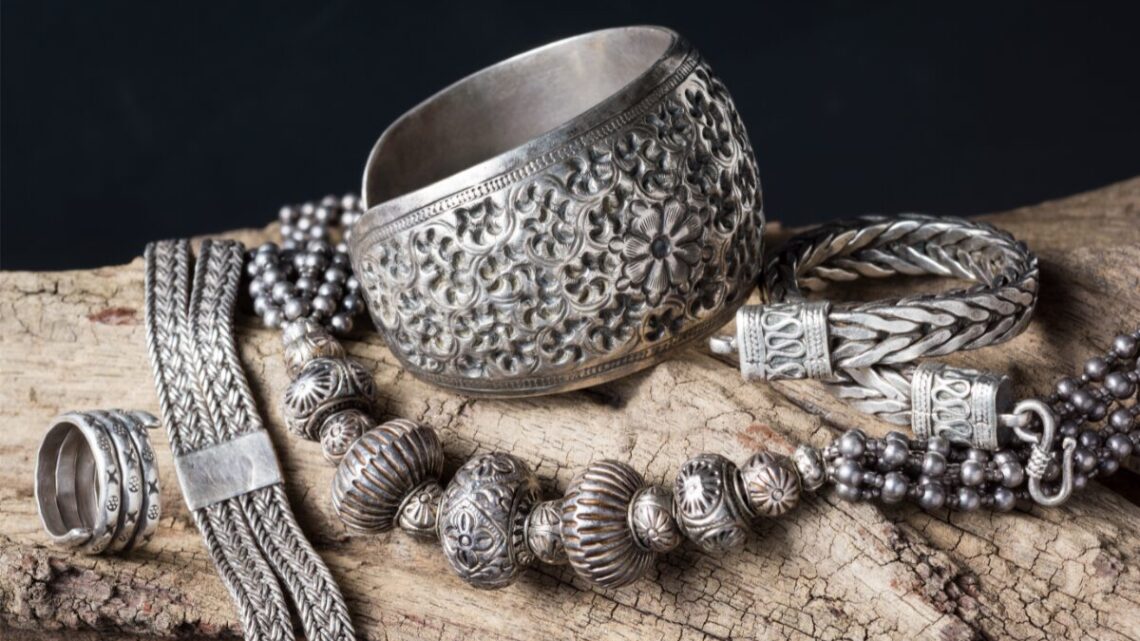 Les Bijoux Viking : Explorez les merveilles de l’artisanat scandinave